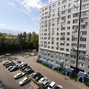 Апартаменты уютная евродвушка в центре, жк атлант, Алматы